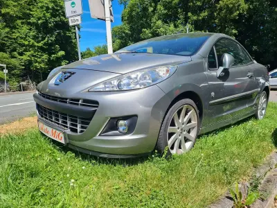Gebraucht Peugeot 207 Roland Garros 120 PS (88 kW) 2010 Lack grau ermitage/metallic Cabrio