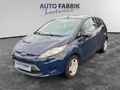 Usata Ford Fiesta Trend 82 CV (60 kW) 2010 Blu Berlina