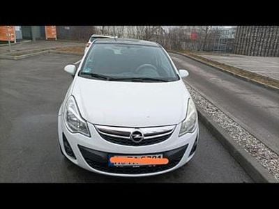 Weiß Gebraucht 2011 Opel Corsa Kleinwagen | 3.450 € (Fairer Preis)