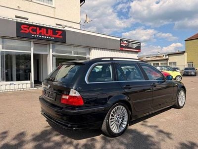 Gebraucht BMW 330 Sport Line 231 PS (169 kW) 2002 Schwarz Kombi