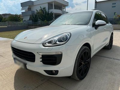 Porsche Cayenne S
