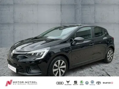Gebraucht Renault Clio Equilibre 91 PS (66 kW) 2023 Schwarz Kleinwagen