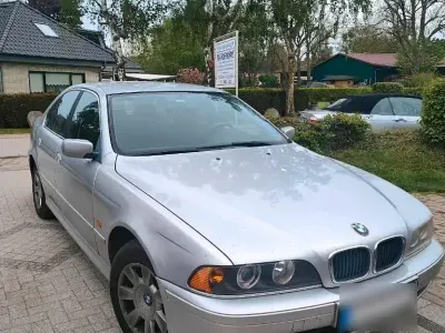 Gebraucht BMW 520 Basis 170 PS (125 kW) 2000 Silber Limousine