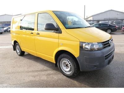 Gebraucht VW T5 84 PS (61 kW) 2013 Ginstergelb r1032 Van