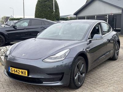 Gebraucht Tesla Model 3 RWD 175 kW (238 PS) 2019 Grau Limousine