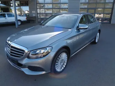 Gebraucht Mercedes C200 Exclusive 136 PS (100 kW) 2015 Silber Limousine