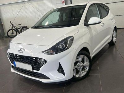 Gebraucht Hyundai i10 Edition 30 67 PS (49 kW) 2021 Weiß Kleinwagen