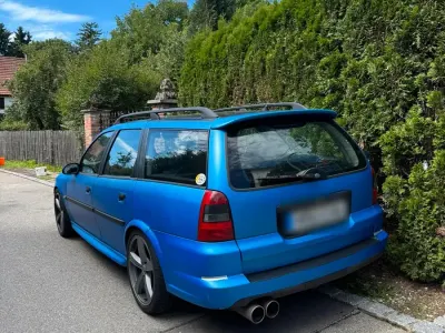 Usata Opel Vectra 170 CV (125 kW) 1999 Blu Station wagon