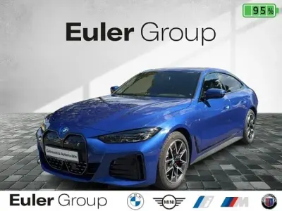 Gebraucht BMW i4 Shadowline 210 kW (286 PS) 2024 Portimao blau Limousine