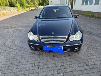 Mercedes C280