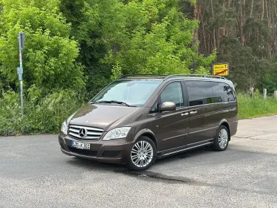 Gebraucht Mercedes Viano Edition 224 PS (164 kW) 2012 Braun Van / Kleinbus