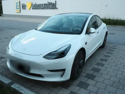 Gebraucht Tesla Model 3 239 kW (325 PS) 2021 Weiß Limousine