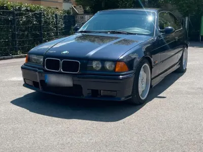 Gebraucht BMW 318 M Sport 140 PS (102 kW) 1995 Violet Coupé