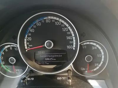 Gebraucht VW e-up! 60 kW (82 PS) 2015 Silber Kleinwagen