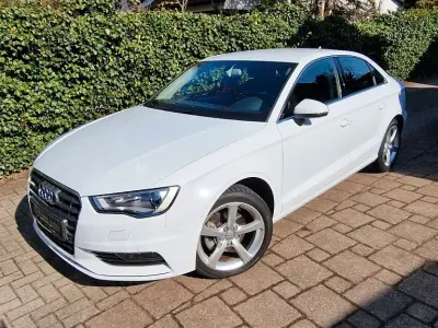 Gebraucht Audi A3 Ambiente 140 PS (102 kW) 2013 Weiß Limousine