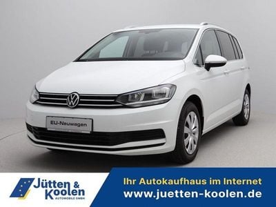Neu VW Touran 150 PS (110 kW) 2026 Schwarz Van / Kleinbus