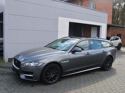 Gebraucht Jaguar XF Sportbrake R-Sport 179 PS (131 kW) 2019 Grau Kombi