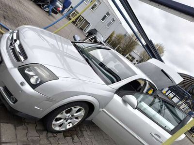 Opel Vectra GTS