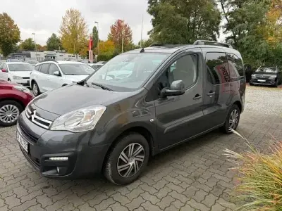 Gebraucht Citroën Berlingo Shine 99 PS (72 kW) 2018 Grau Van / Kleinbus