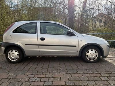 Second-hand Opel Corsa Comfort 58 CP (42 kW) 2001 Argintiu Hatchback