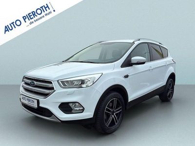 Usata Ford Kuga Cool & Connect 150 CV (110 kW) 2017 Bianco SUV