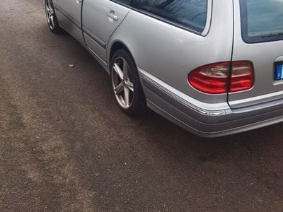 Mercedes E430
