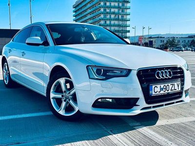 Gebraucht Audi A5 Sportback Sport 177 PS (130 kW) 2014 Weiß Kleinwagen