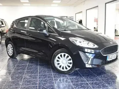 Usata Ford Fiesta Cool & Connect 86 CV (63 kW) 2020 Nero Utilitaria