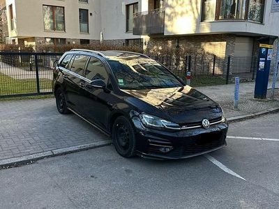 Gebraucht VW Golf VII R-line 150 PS (110 kW) 2018 Schwarz Kombi