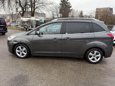 Grau Gebraucht 2016 Ford Grand C-Max Titanium Van / Kleinbus | 11.900 € (Etwas zu teuer)