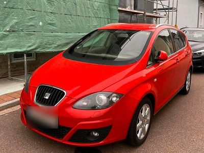 Usata Seat Altea XL 140 CV (102 kW) 2009 Rosso Monovolume
