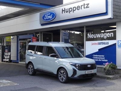 Neu Ford Tourneo Courier Titanium 125 PS (91 kW) 2026 Cactus grey Van / Kleinbus