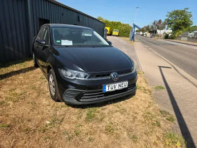 Gebraucht VW Polo 80 PS (58 kW) 2022 Schwarz Kleinwagen