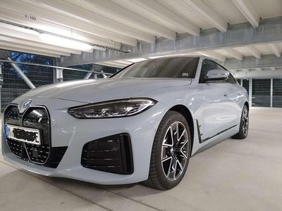 Grau Gebraucht 2023 BMW i4 M Sport Limousine | 42.222 € (Teuer)