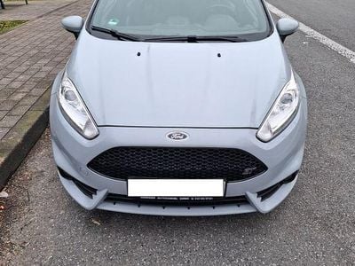 Gebraucht Ford Fiesta ST200 200 PS (147 kW) 2016 Grau Kleinwagen