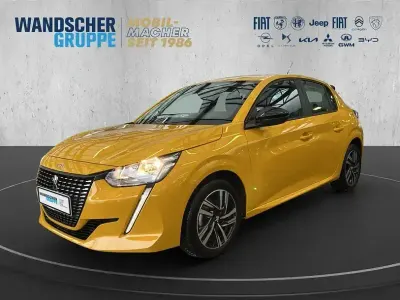 Usata Peugeot 208 Active 101 CV (74 kW) 2023 Giallo Utilitaria