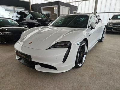 Porsche Taycan Turbo