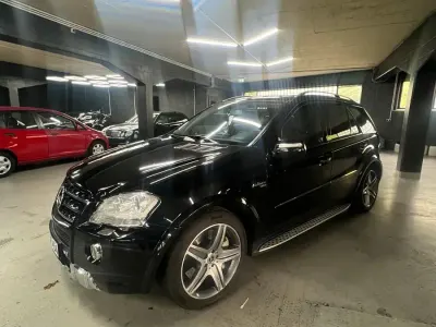 Używany Mercedes ML63 AMG AMG 510 KM (375 kW) 2009 Czarny SUV