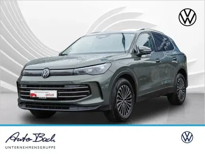 Gebraucht VW Tiguan Elegance 150 PS (110 kW) 2024 Grün SUV