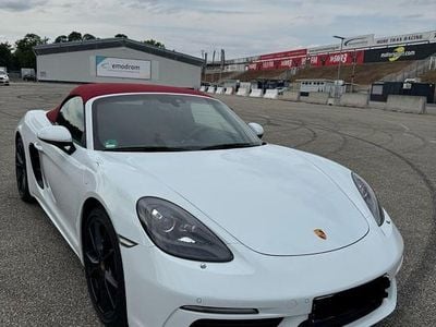 Gebraucht Porsche 718 Boxster 299 PS (219 kW) 2022 Weiß Cabrio