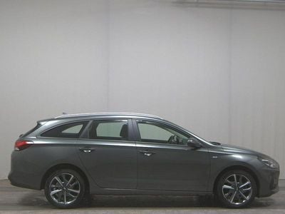 Usata Hyundai i30 Trend 120 CV (88 kW) 2023 Grigio Berlina