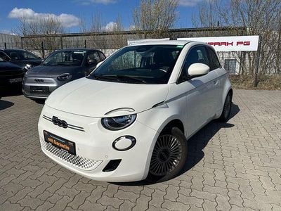 Gebraucht Fiat 500e Basis 86 kW (118 PS) 2023 Weiß Kleinwagen