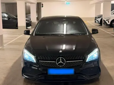 Gebraucht Mercedes CLA220 AMG line 177 PS (130 kW) 2016 Schwarz Coupé
