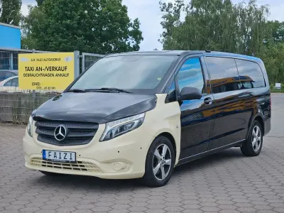 Gebraucht Mercedes Vito 190 PS (139 kW) 2018 Obsidianschwarz metallic Van
