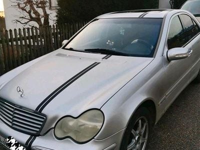 Silber Gebraucht 2001 Mercedes C240 Kombi | 1.700 €