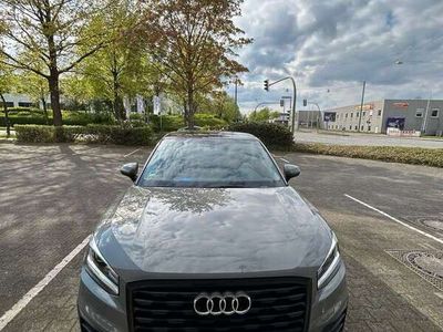 gebraucht Audi Q2 1.0 TFSI ultra mit Panarama Dach Navigation etc.