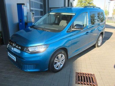 Neu VW Caddy Family 102 PS (75 kW) 2025 Blau Van / Kleinbus
