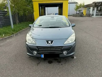 Gebraucht Peugeot 307 CC Platinum 136 PS (100 kW) 2007 Cabrio