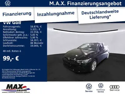 Gebraucht VW Golf VIII Life 110 PS (80 kW) 2021 Deep black perleffekt Limousine