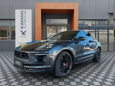 Gebraucht Porsche Macan GTS 441 PS (324 kW) 2023 Vulkangrau SUV
